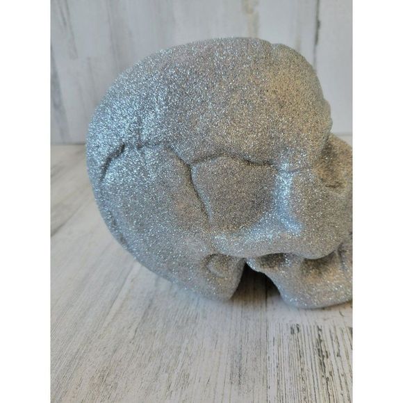 Glitter skull Halloween silver shabby chic home decor skeleton prop - Picture 4 of 7